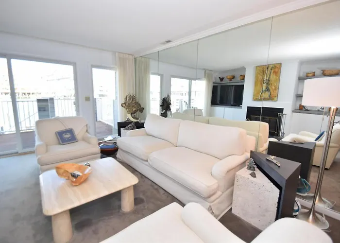 Holiday home Harbour Island 28d Townhouse *