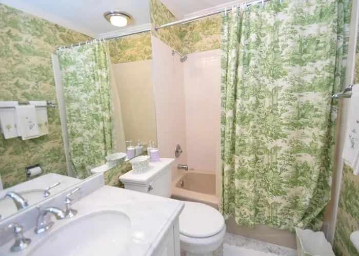 Holiday home Harbour Island 28d Townhouse *
